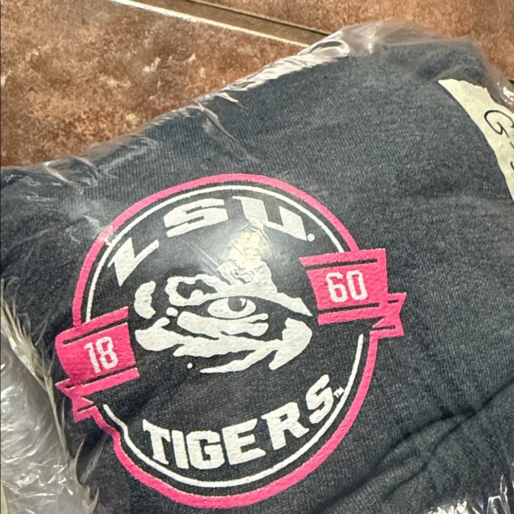 LSU women’s jogging pants